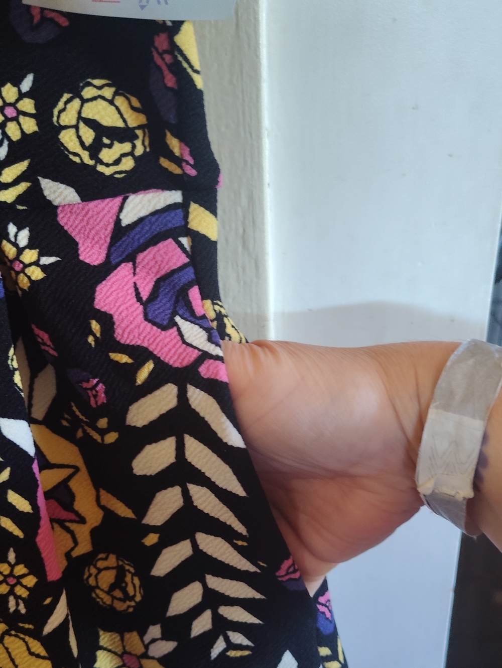 LuLaRoe Amelia Dress - Picture 4 of 6